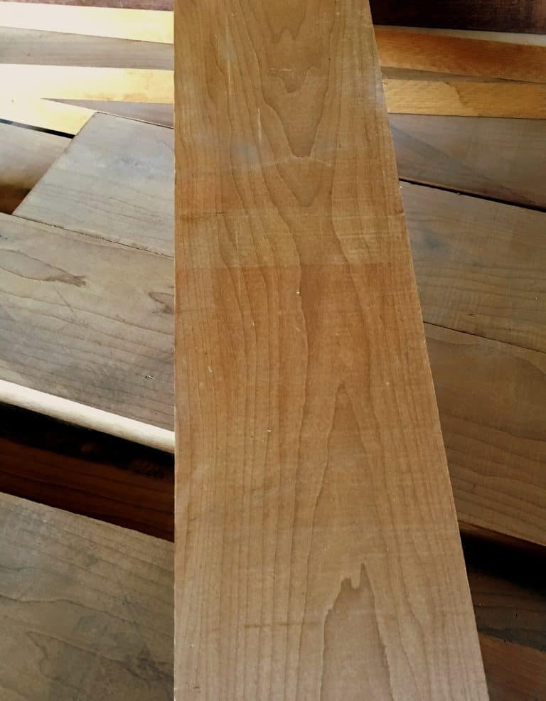 ROASTED MAPLE: Torrefied Guitar Neck Wood Guide 2022